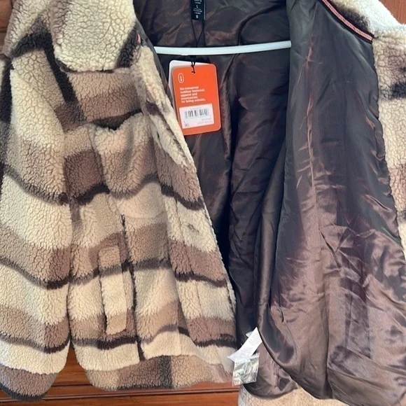 Bass Outdoor Women’s Tan And Brown Sherpa Shacket, Size Large NWT - Picture 7 of 11